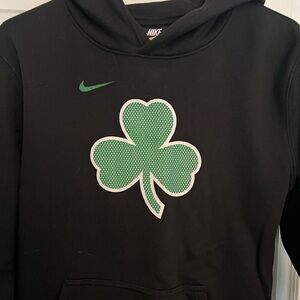 Nike Celtics Youth XL Black Hoodie